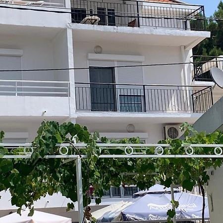 Apartman Ana Zeleni Pojas Bar Bagian luar foto